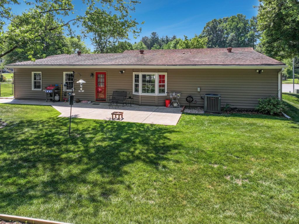 Image 45 of property listing at 15006 NORTHSHIRE PL, Bowie, MD 20716