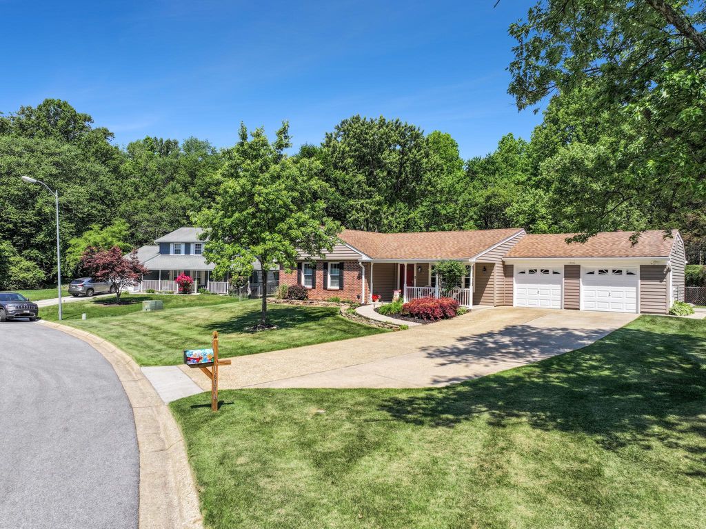 Image 53 of property listing at 15006 NORTHSHIRE PL, Bowie, MD 20716
