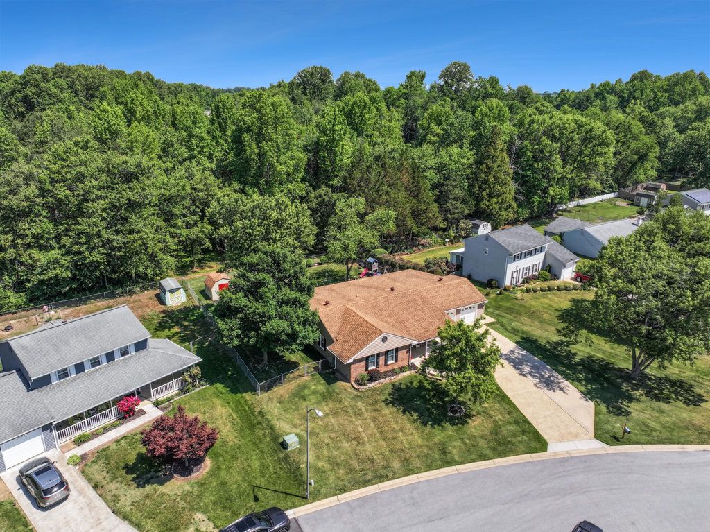 Image 54 of property listing at 15006 NORTHSHIRE PL, Bowie, MD 20716