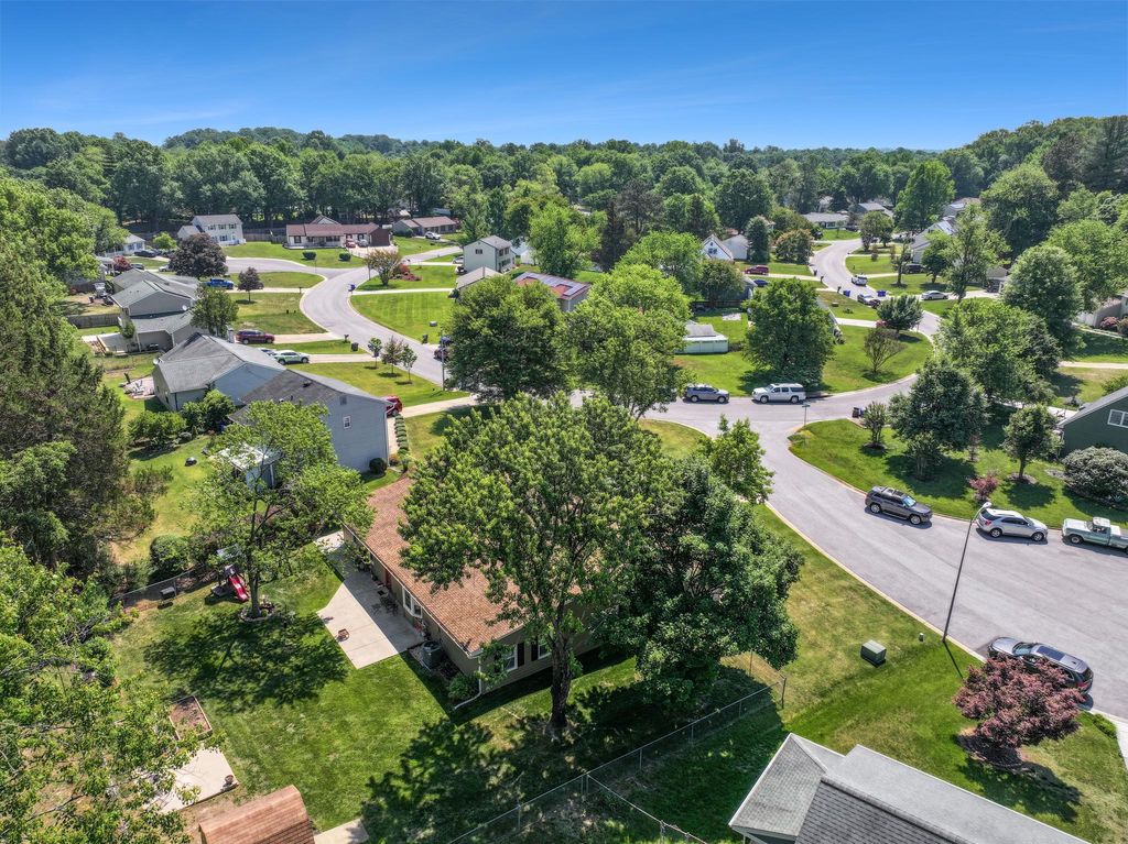 Image 55 of property listing at 15006 NORTHSHIRE PL, Bowie, MD 20716