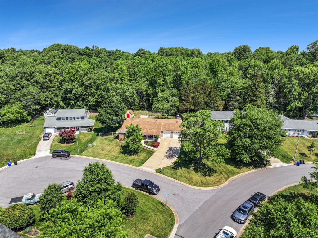 Image 59 of property listing at 15006 NORTHSHIRE PL, Bowie, MD 20716