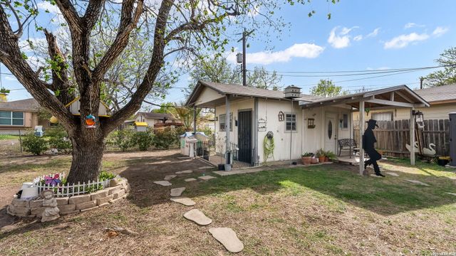 1702 Ann Arbor, San Antonio, TX 78224