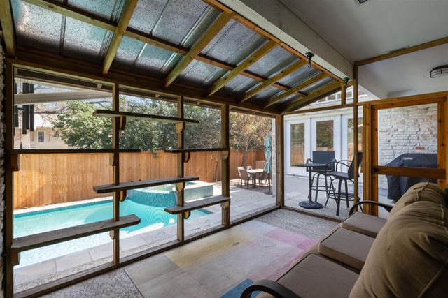 6209 Shadow Mountain DR, Austin, TX 78731