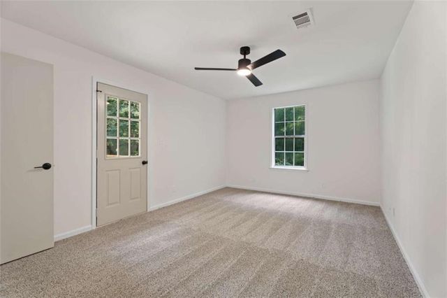 419 Marcella Avenue, Sharpsburg, GA 30277