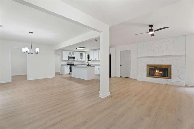 419 Marcella Avenue, Sharpsburg, GA 30277