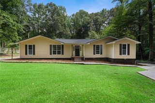 419 Marcella Avenue, Sharpsburg, GA 30277