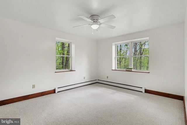 204 BULLFROG RD, Gettysburg, PA 17325