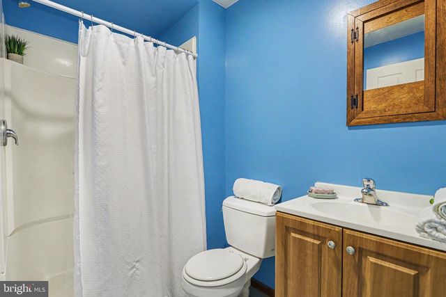 204 BULLFROG RD, Gettysburg, PA 17325