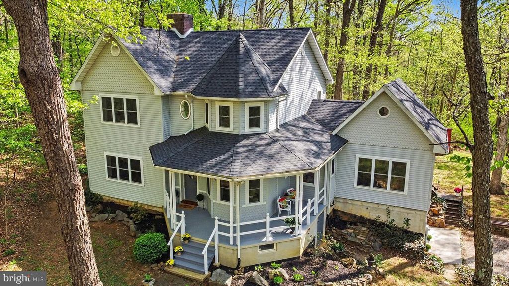 204 BULLFROG RD, Gettysburg, PA 17325