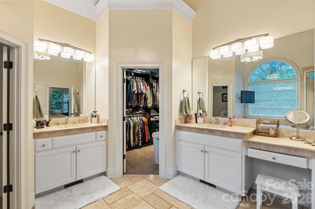 9263 Egret Ridge, Belmont, NC 28012