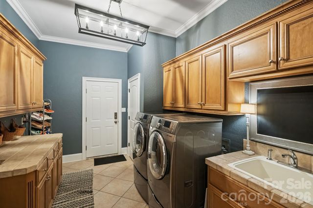 9263 Egret Ridge, Belmont, NC 28012