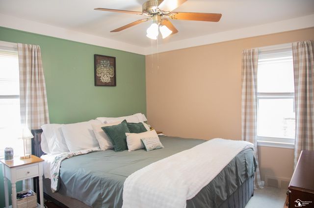 9706 Sterling Avenue, Allen Park, MI 48101