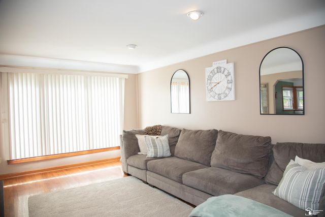 9706 Sterling Avenue, Allen Park, MI 48101