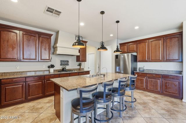 1877 S SUNNYVALE Avenue, Gilbert, AZ 85295