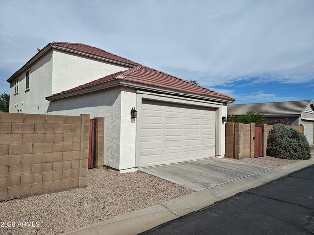 1877 S SUNNYVALE Avenue, Gilbert, AZ 85295