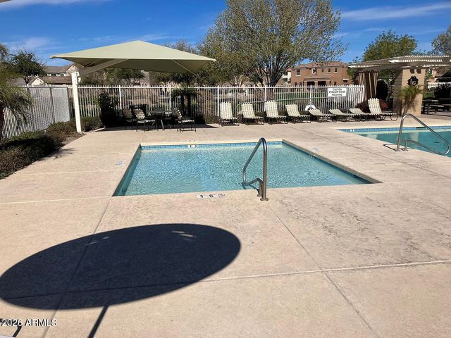 1877 S SUNNYVALE Avenue, Gilbert, AZ 85295