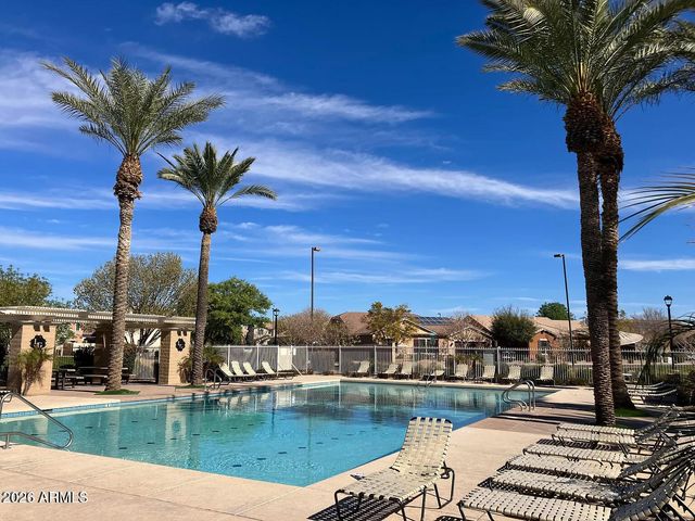 1877 S SUNNYVALE Avenue, Gilbert, AZ 85295