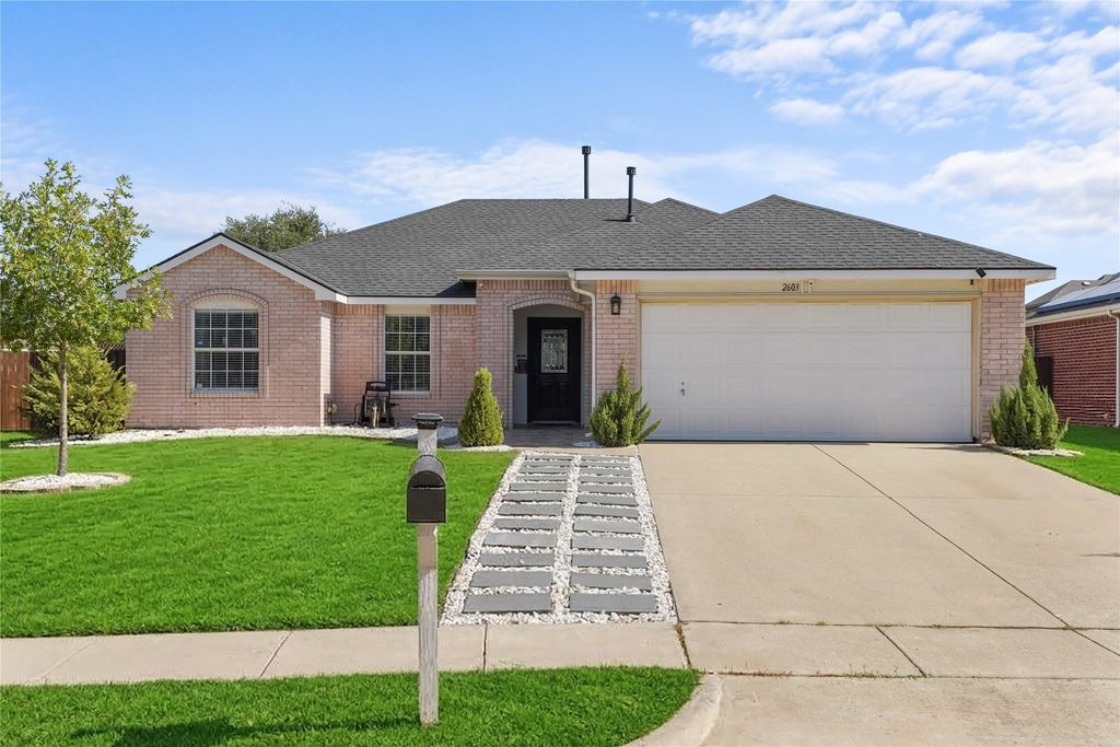 2603 Clark Drive, Corinth, TX 76210 — photo 3