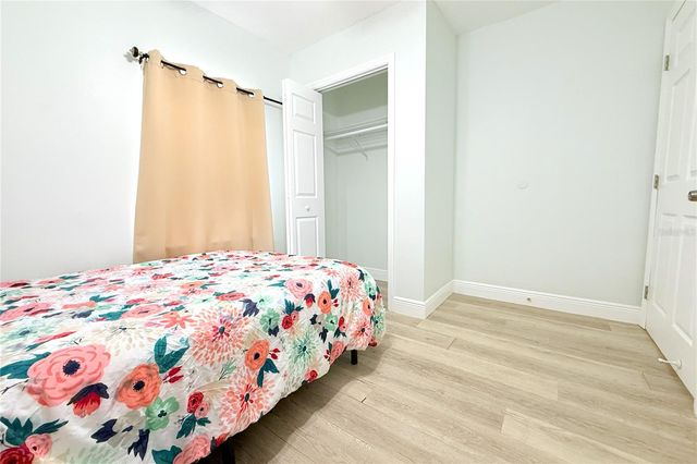 1302 E 33RD AVENUE, Tampa, FL 33603