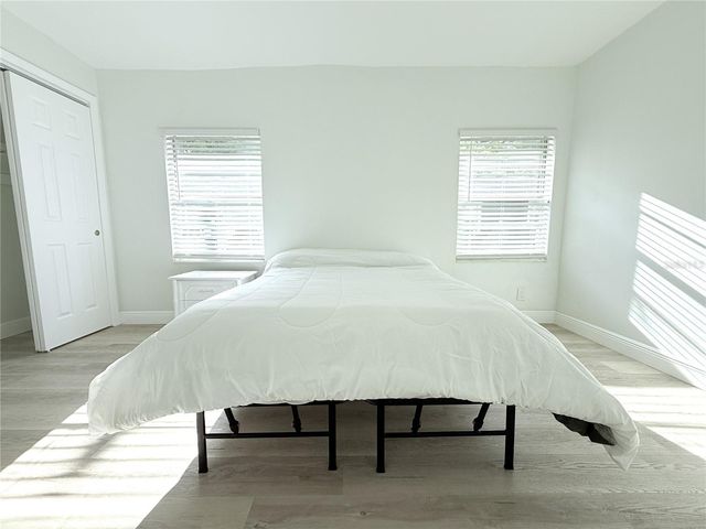 1302 E 33RD AVENUE, Tampa, FL 33603