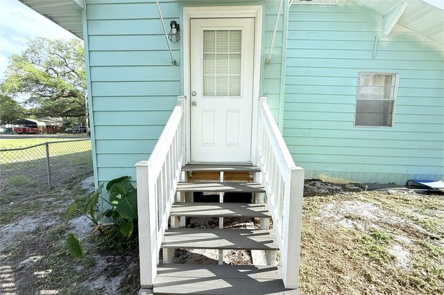 1302 E 33RD AVENUE, Tampa, FL 33603