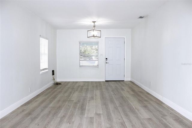 1302 E 33RD AVENUE, Tampa, FL 33603