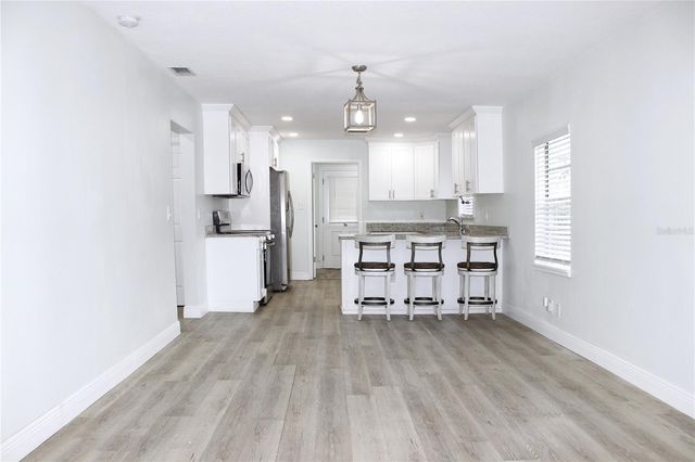 1302 E 33RD AVENUE, Tampa, FL 33603