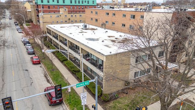 1008 Washington Boulevard 5, Oak Park, IL 60302