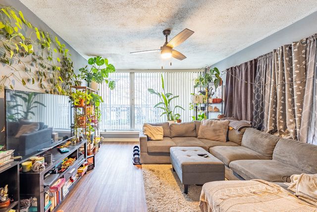 1008 Washington Boulevard 5, Oak Park, IL 60302