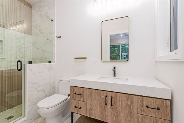 12 Daggett Court 2, Providence, RI 02906