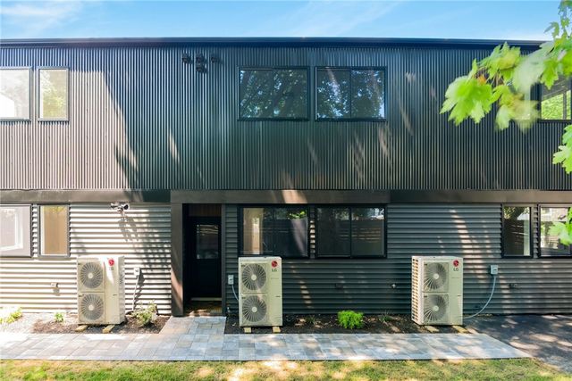 12 Daggett Court 2, Providence, RI 02906