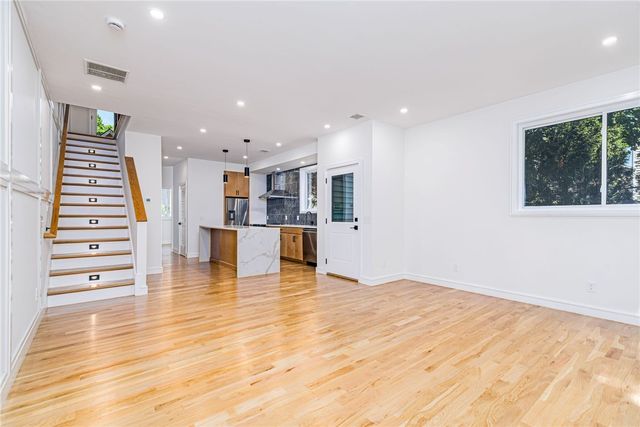 12 Daggett Court 2, Providence, RI 02906