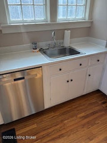 511 Wallace Ave, Louisville, KY 40207