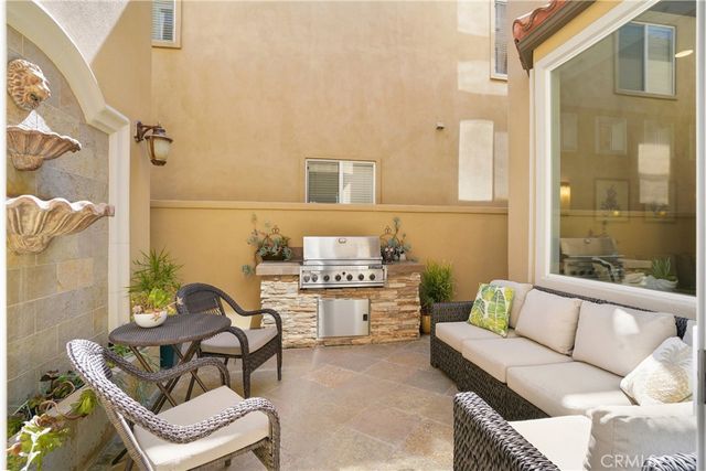 120 22nd Street, Huntington Beach, CA 92648