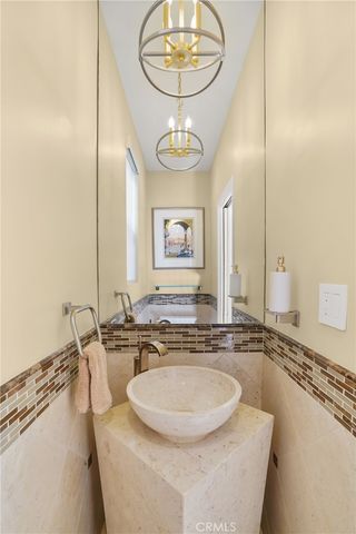 120 22nd Street, Huntington Beach, CA 92648