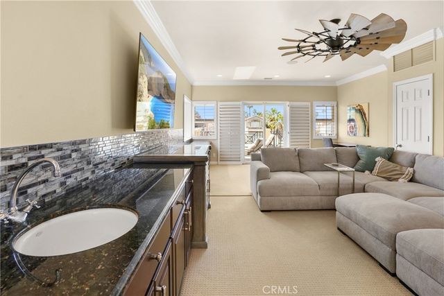120 22nd Street, Huntington Beach, CA 92648
