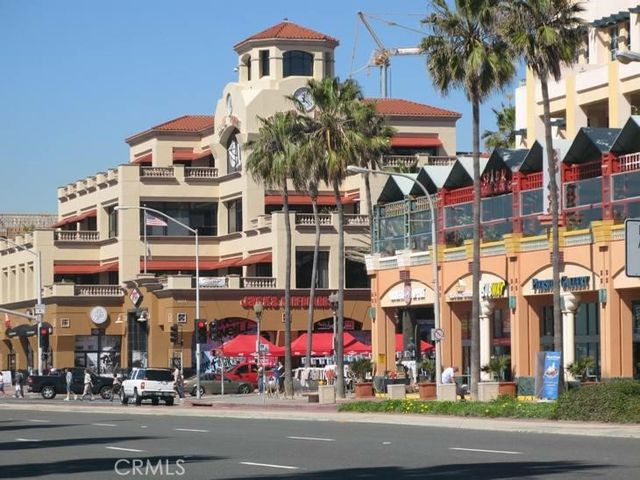 120 22nd Street, Huntington Beach, CA 92648