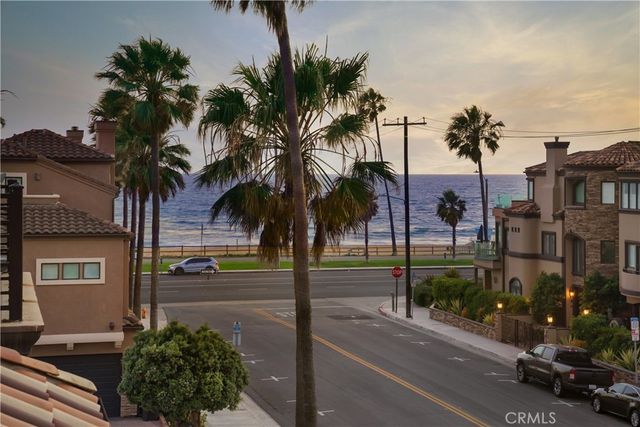 120 22nd Street, Huntington Beach, CA 92648