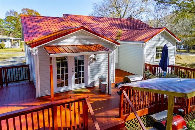 16 Garrett Avenue, Bremen, GA 30110