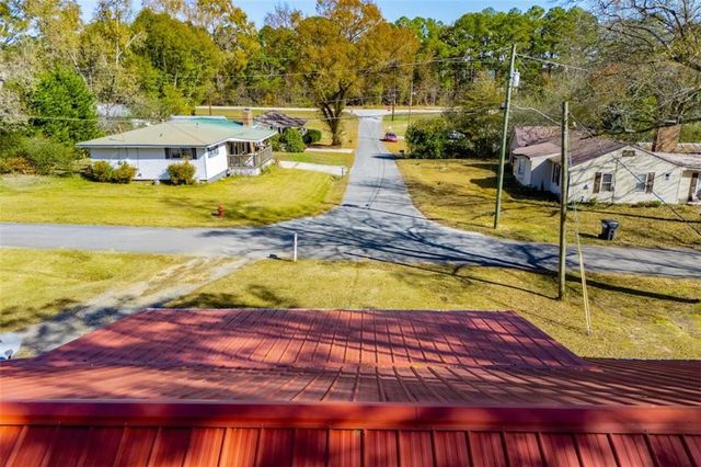 16 Garrett Avenue, Bremen, GA 30110