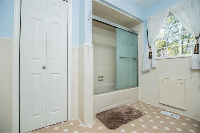 16 Garrett Avenue, Bremen, GA 30110