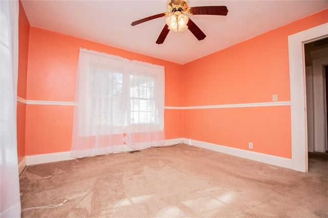 16 Garrett Avenue, Bremen, GA 30110