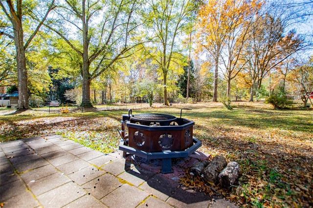 16 Garrett Avenue, Bremen, GA 30110