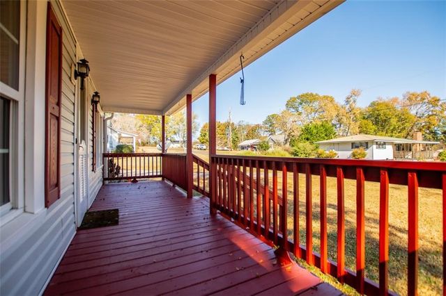 16 Garrett Avenue, Bremen, GA 30110