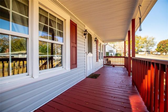 16 Garrett Avenue, Bremen, GA 30110