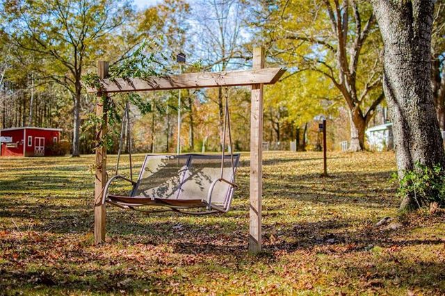 16 Garrett Avenue, Bremen, GA 30110