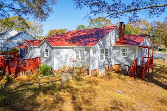 16 Garrett Avenue, Bremen, GA 30110