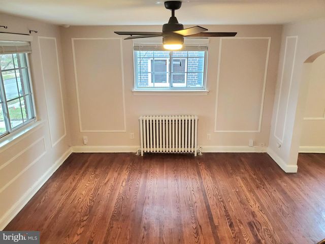 30 53RD ST SE, Washington, DC 20019