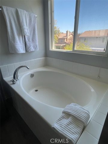 33618 Iris Lane, Murrieta, CA 92563