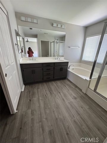 33618 Iris Lane, Murrieta, CA 92563